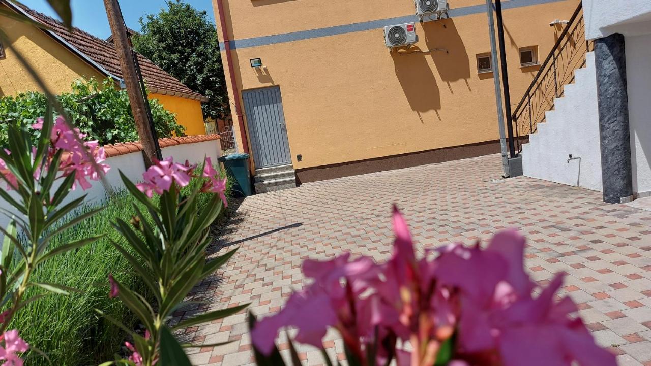 Apartment Kapetanovic Bosanski Samac Екстериор снимка
