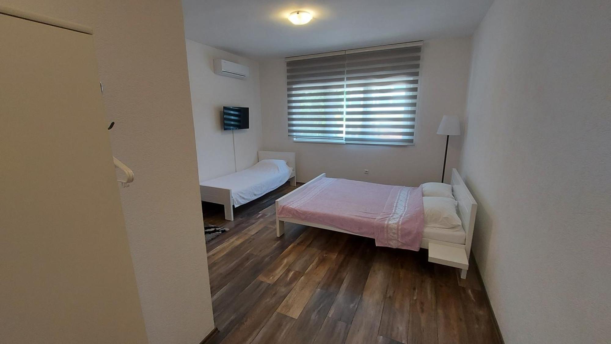 Apartment Kapetanovic Bosanski Samac Стая снимка