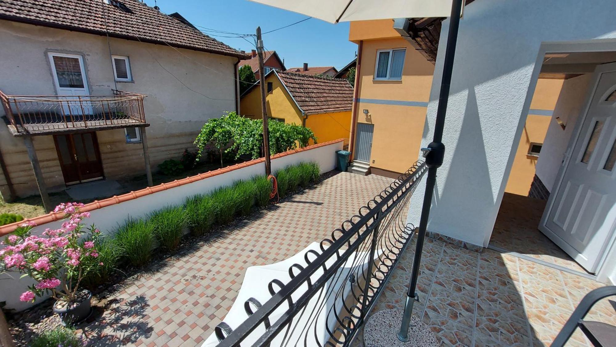 Apartment Kapetanovic Bosanski Samac Стая снимка